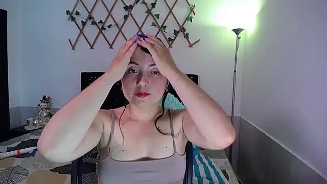 naughty girl 4u online show from October 30, 11:17 pm