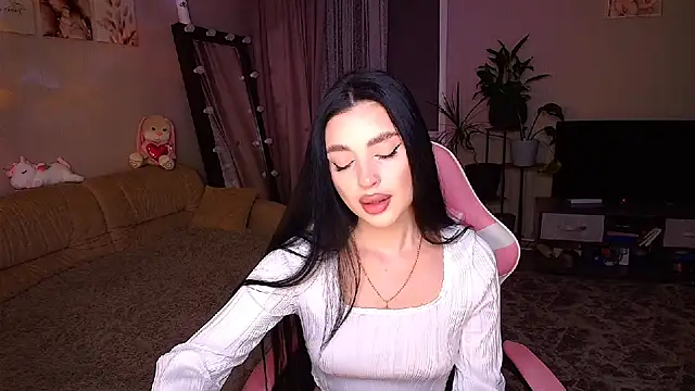 Snapshot of __Malika__ chatting on October 12, 3:36 pm   Malika   online show from October 12, 3:36 pm