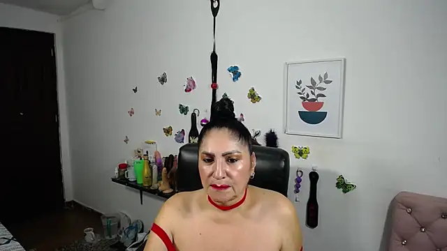 mature bigboobs10 online show from December 17, 4:27 am