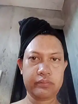 Honeybun25 online show from March 7, 12:50 am