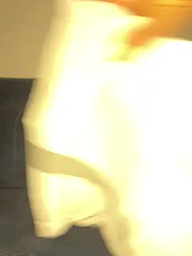 Snapshot of DazedGlade chatting on October 12, 6:32 pm DazedGlade online show from October 12, 6:32 pm