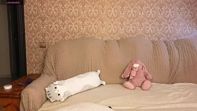 twobabesweet online show from July 25, 5:58 am