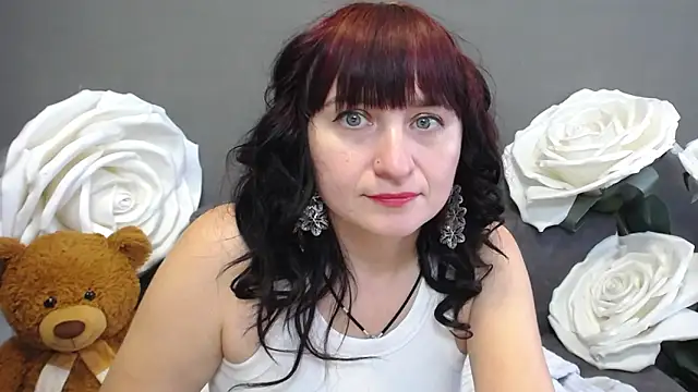 NinaFlawlees online show from October 14, 11:57 am