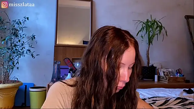 elfess online show from November 5, 9:47 am