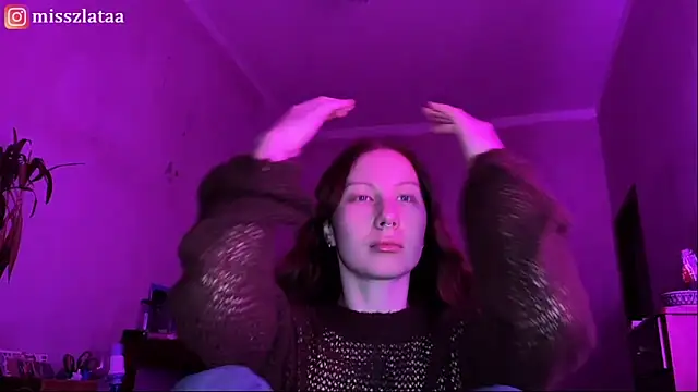 elfess online show from December 5, 2:40 pm