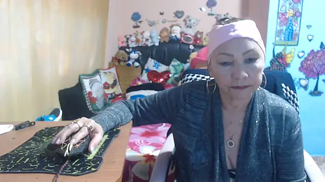 milfeddy  online show from November 24, 9:39 pm