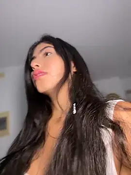 Gaby zahir  online show from October 10, 11:15 am