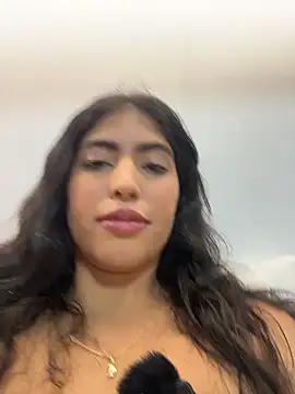 Gaby zahir  online show from November 3, 7:40 pm