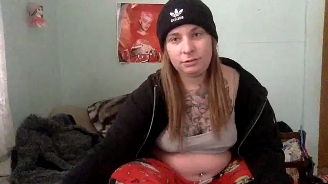 alexabunni online show from February 5, 4:10 pm