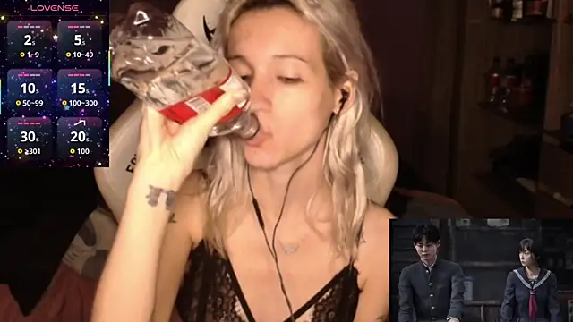 bunnydark00 online show from September 26, 2:20 am