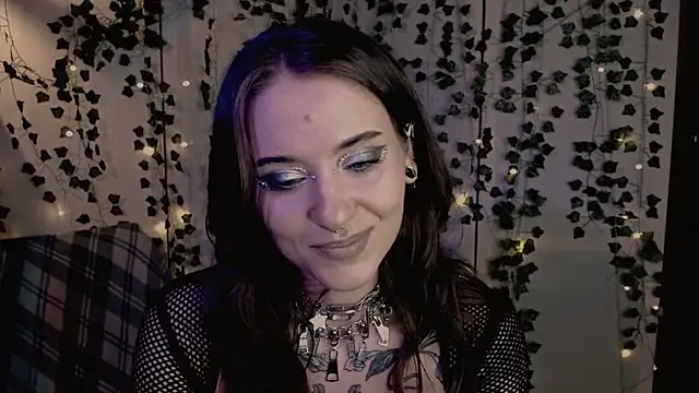 risha laas online show from February 20, 8:09 pm