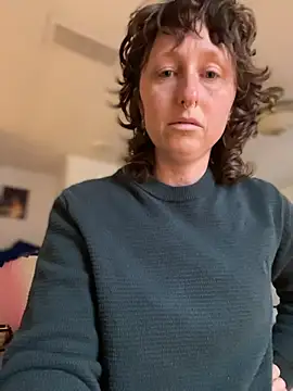 mossy kiss online show from March 2, 2:13 pm