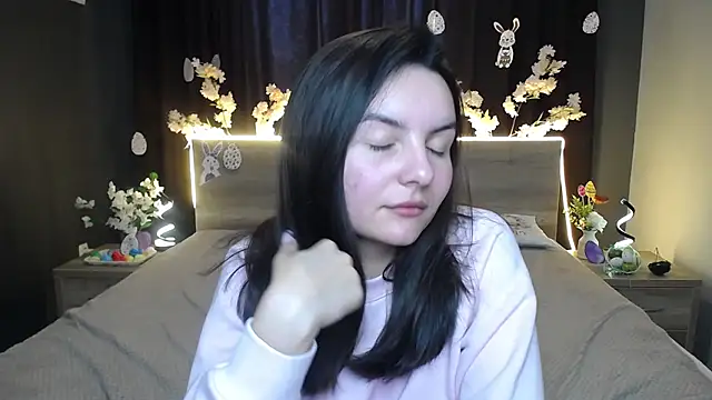 JasmineAsha online show from April 2, 9:40 am