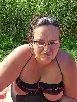 XxGipsyxX online show from July 25, 2:35 pm