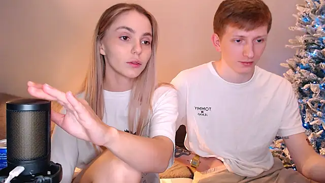 juliaanddima online show from December 20, 10:36 pm