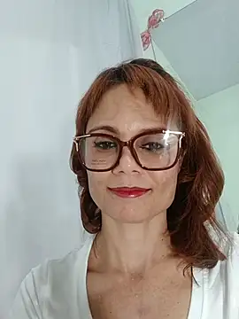 Meganlola online show from June 8, 2:40 pm