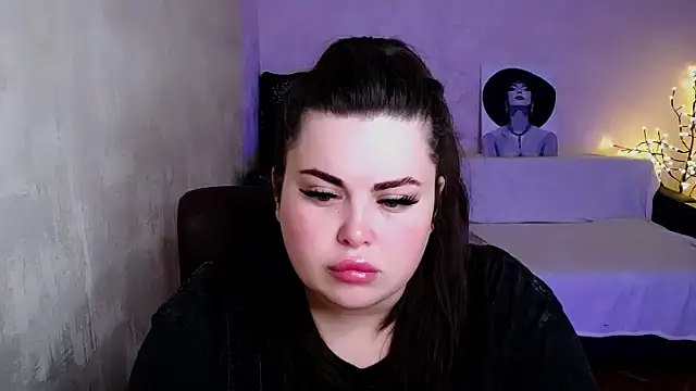 Emily Mo online show from July 26, 5:48 am