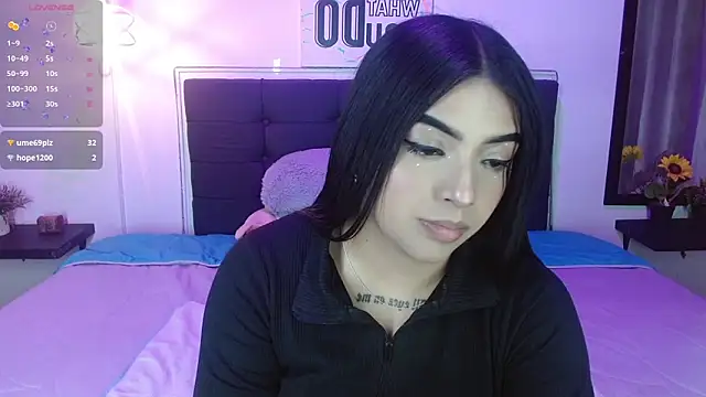 eva six online show from October 7, 7:07 pm