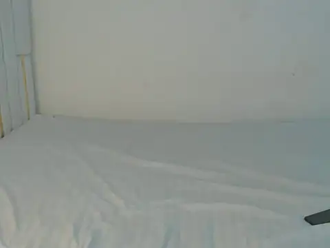 honeybee mummy online show from February 14, 8:44 pm