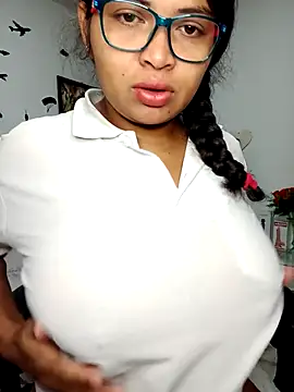 chalohott online show from March 24, 12:10 pm