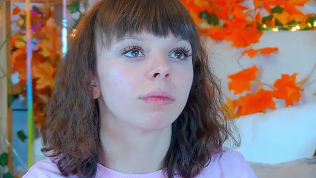 ElisabethDavis online show from November 17, 4:30 pm