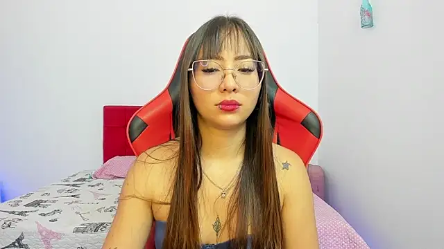 Sweet Coral  online show from April 8, 10:28 am