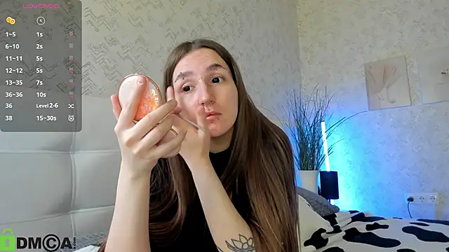 Pink diablo online show from October 15, 4:37 am