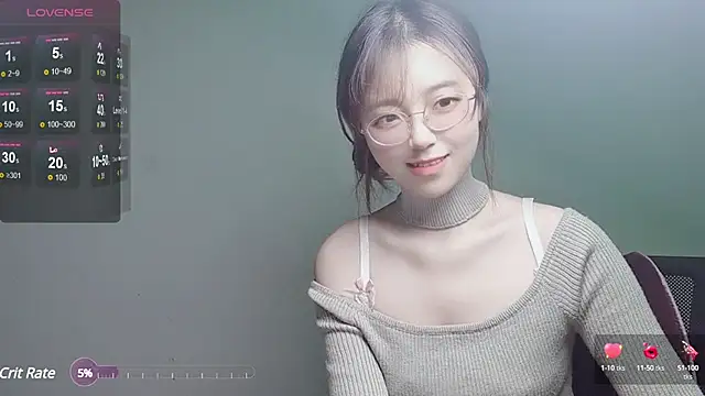 VaerySaenz online show from December 2, 7:10 am