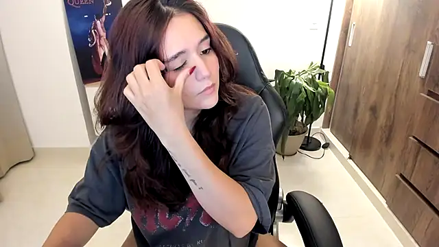 samantha cherry online show from November 22, 5:04 pm