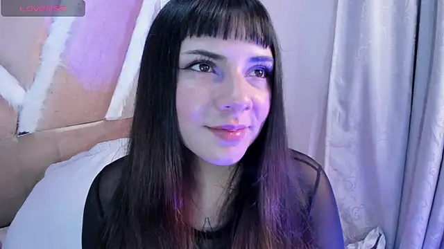 xhinata hyugax online show from December 14, 11:21 pm