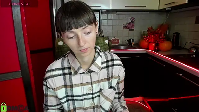 TayanaJons online show from October 14, 7:11 am