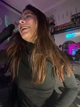 crystal bunny7 online show from March 10, 3:10 am