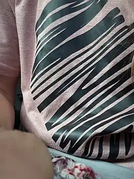 GoldenFlameGoddess online show from June 27, 3:07 pm