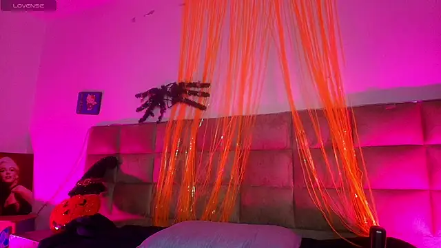  sex mia online show from October 15, 7:27 pm