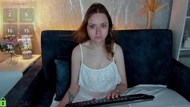 Linda Bryant online show from June 30, 1:05 am