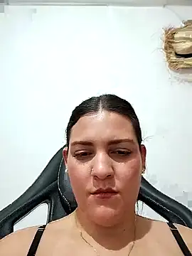 Snapshot of Mia_Hampton chatting on September 18, 8:40 pm Mia Hampton online show from September 18, 8:40 pm