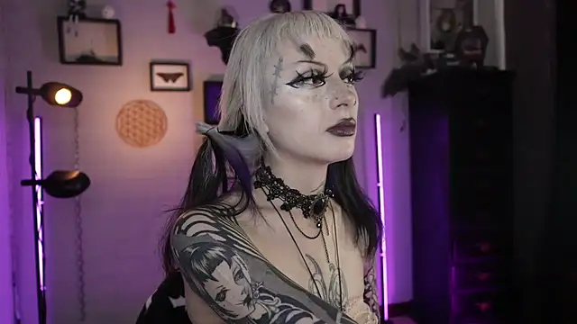 insania 9999  online show from July 25, 5:42 pm