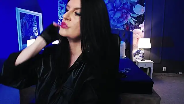 DomMelissaW online show from July 12, 8:42 pm