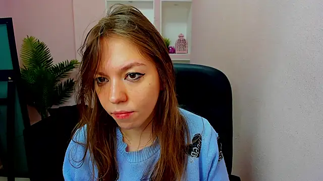 Persephoni online show from October 12, 10:50 am