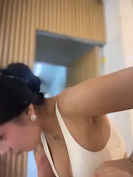 clarachanelricek online show from November 6, 7:53 pm