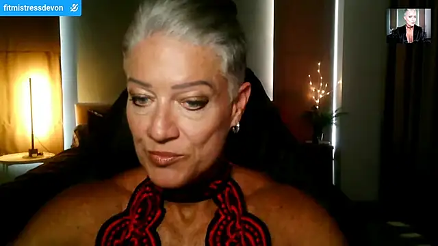 Devon2020 online show from March 24, 11:04 am