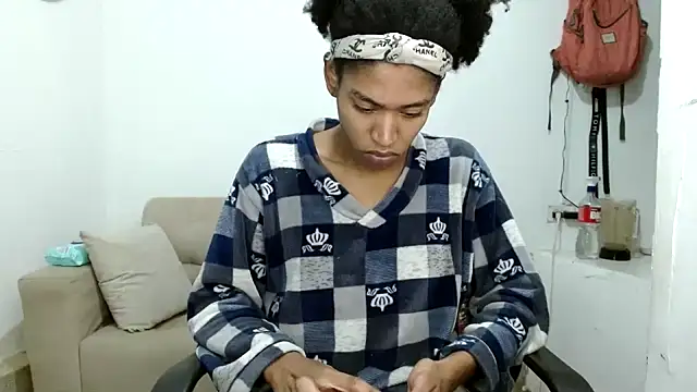 angelamarie1 online show from November 25, 12:46 am