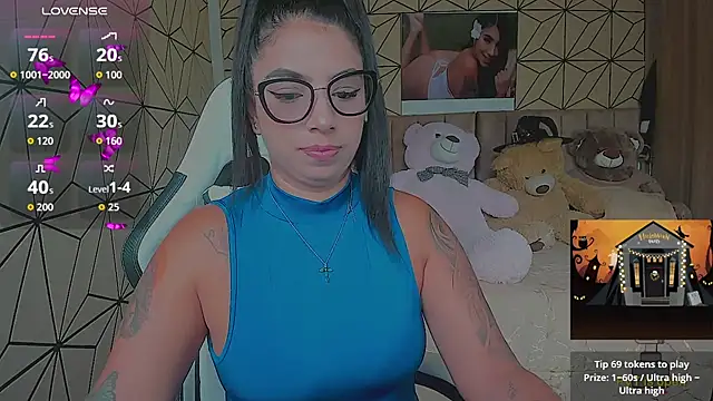 vane lopez  online show from October 21, 6:34 pm