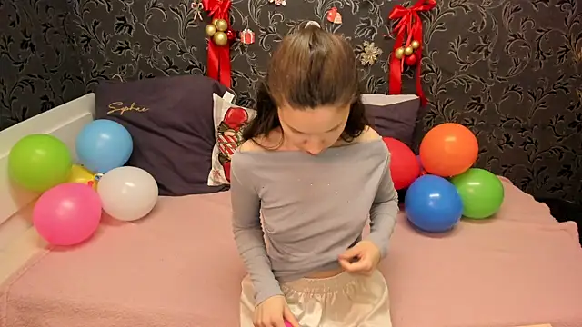 MelaniGrand online show from January 16, 9:27 am