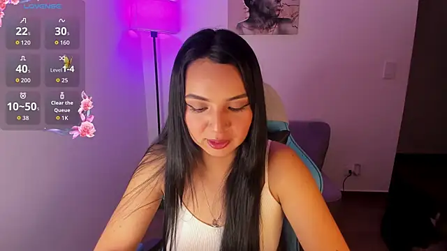 Emily Nicole online show from April 17, 1:19 am