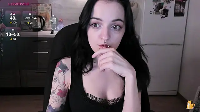 spticc online show from April 4, 5:12 pm