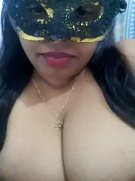 Snapshot of chubby_wife chatting on September 19, 10:36 am chubby wife online show from September 19, 10:36 am