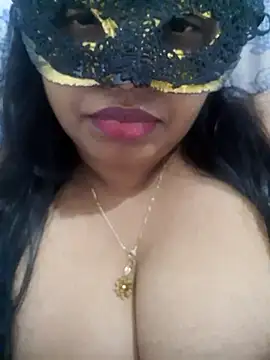 Snapshot of chubby_wife chatting on September 12, 6:14 am chubby wife online show from September 12, 6:14 am