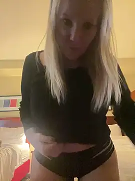 Sexual Lovable Doll online show from November 3, 6:34 pm