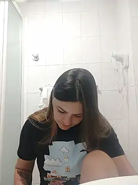 KrissSexi online show from June 24, 12:59 pm
